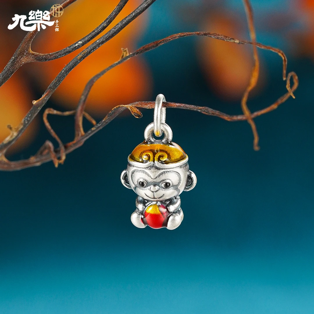 九乐 吊坠足银珐琅 999个性可爱至尊宝银戒悟空吊坠做旧银制品