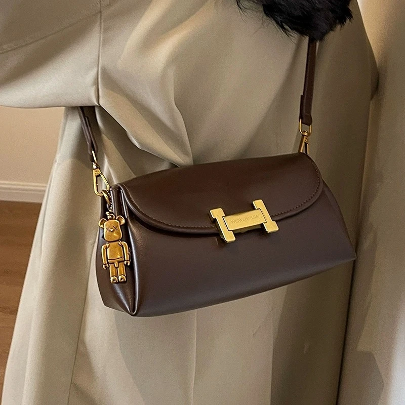 复古高级感小包包女士新款时尚百搭小方包2023秋冬小众通勤单肩包
