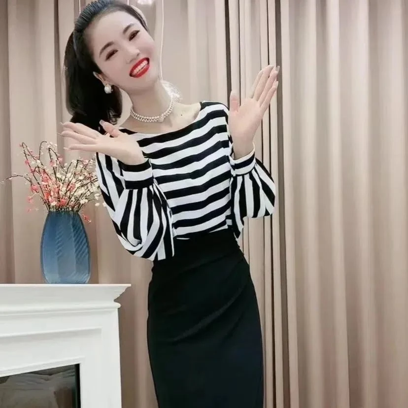 灯笼袖衬衫上衣女2025夏季新款条纹圆领百搭时尚潮流气质宽松衬衣