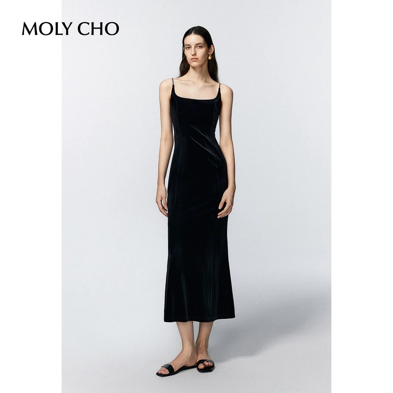 MOLY CHO黑色丝绒连衣裙女秋季收腰修身显瘦长裙打底内搭吊带裙子