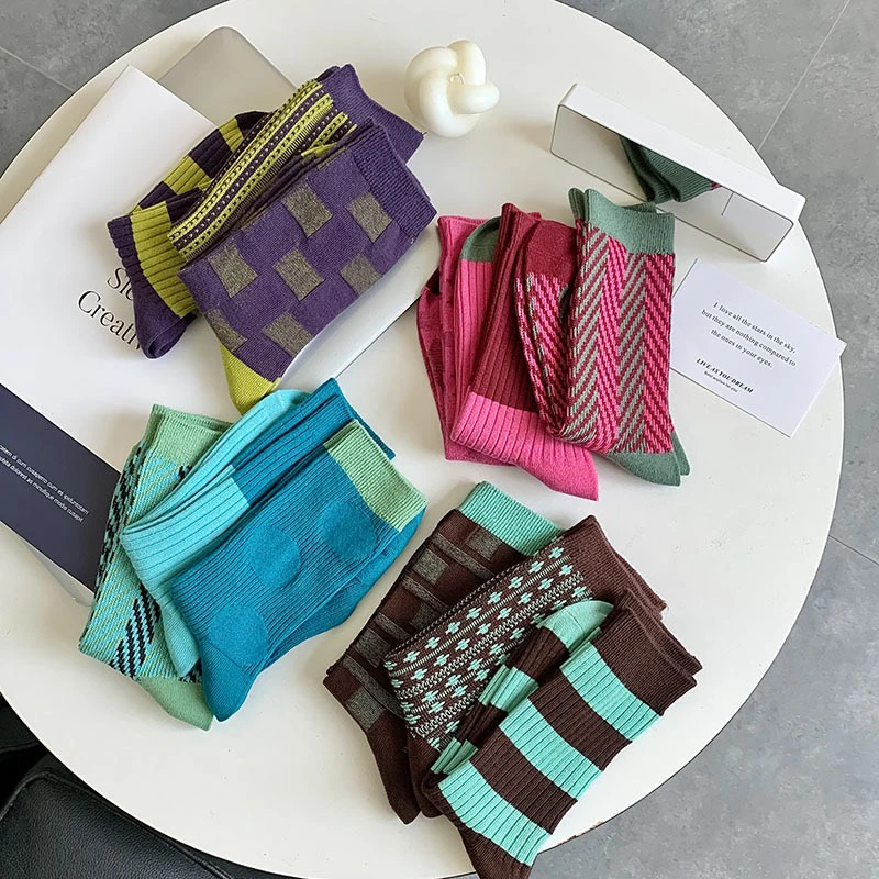 正正+袜子女多巴胺复古中筒双针袜甜酷街头女士堆堆袜批发潮袜