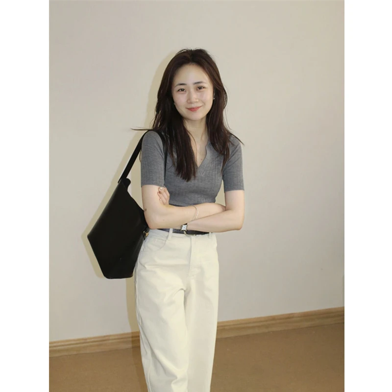 灰色V领正肩短袖T恤女打底衫半袖百搭针织衫显瘦短款POLO领上衣