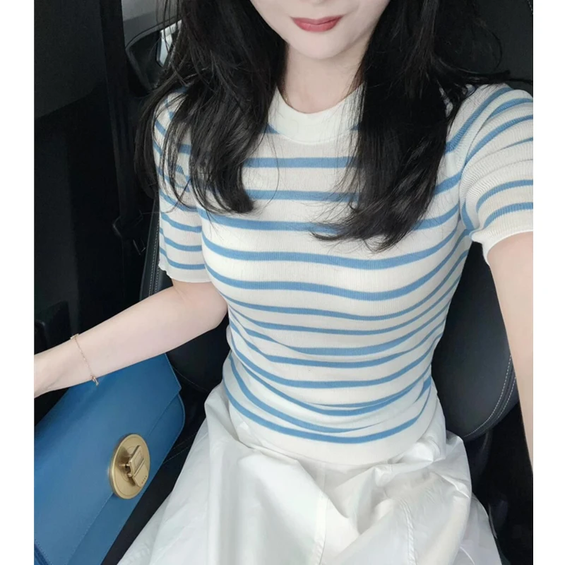 圆领蓝色条纹短袖针织衫女夏2024夏季新款薄款小个子修身半袖上衣