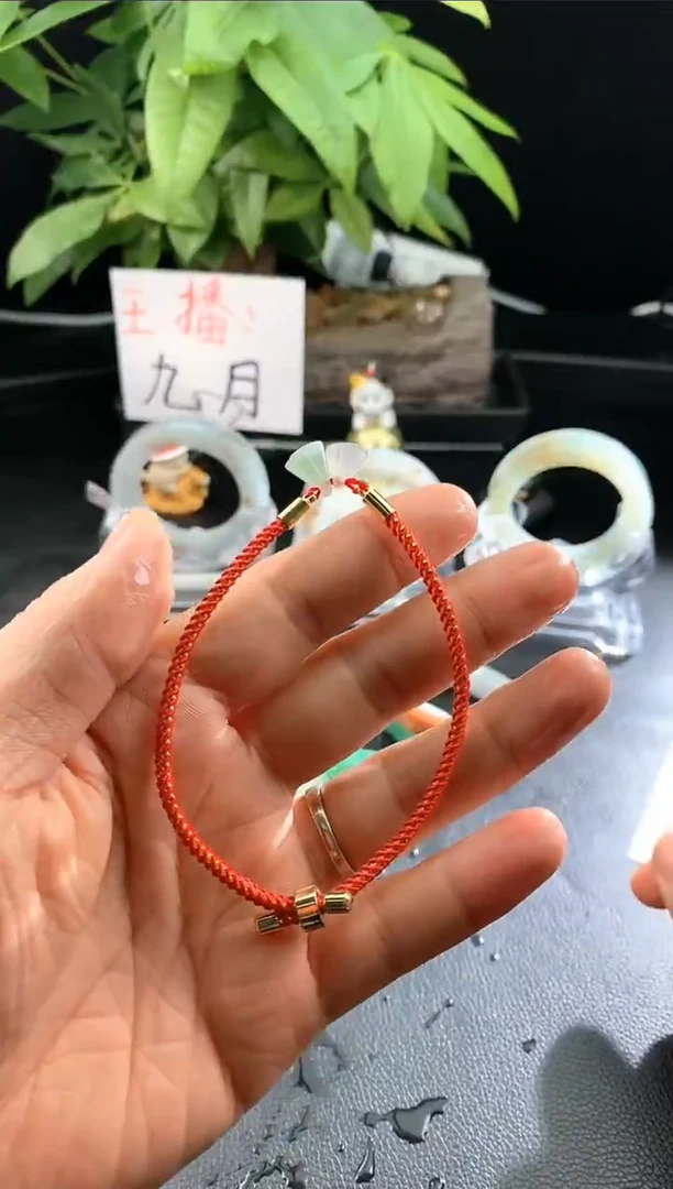 【闪购商品】翡翠手绳未镶嵌多样性