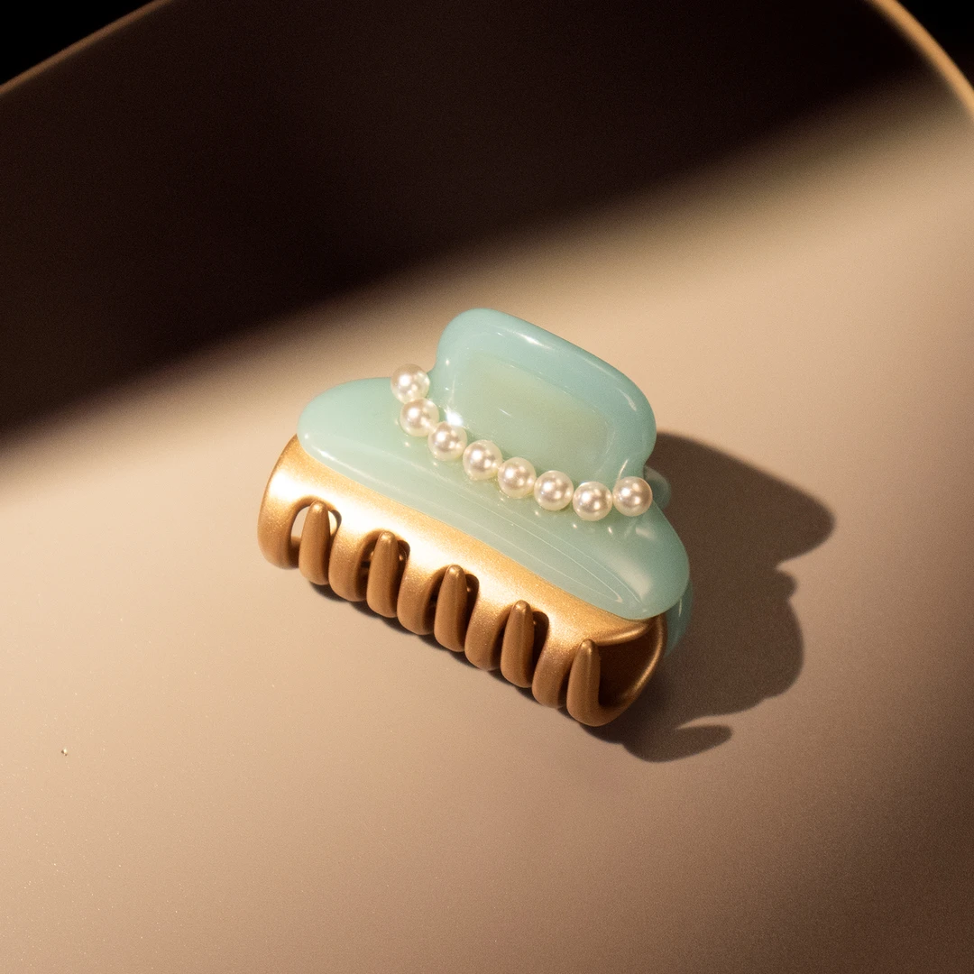 法*【Al**P】旺多姆单排珍珠小抓夹（4.5cm）#0032