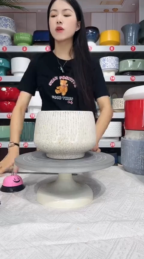 【闪购商品】陶瓷20CM以下高温陶瓷花盆-白竖中肚*17*14*瑕疵