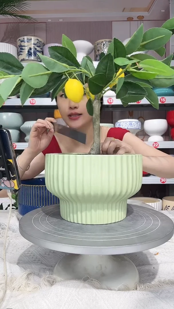 【闪购商品】陶瓷20CM以下高温陶瓷花盆-绿竖小20*13