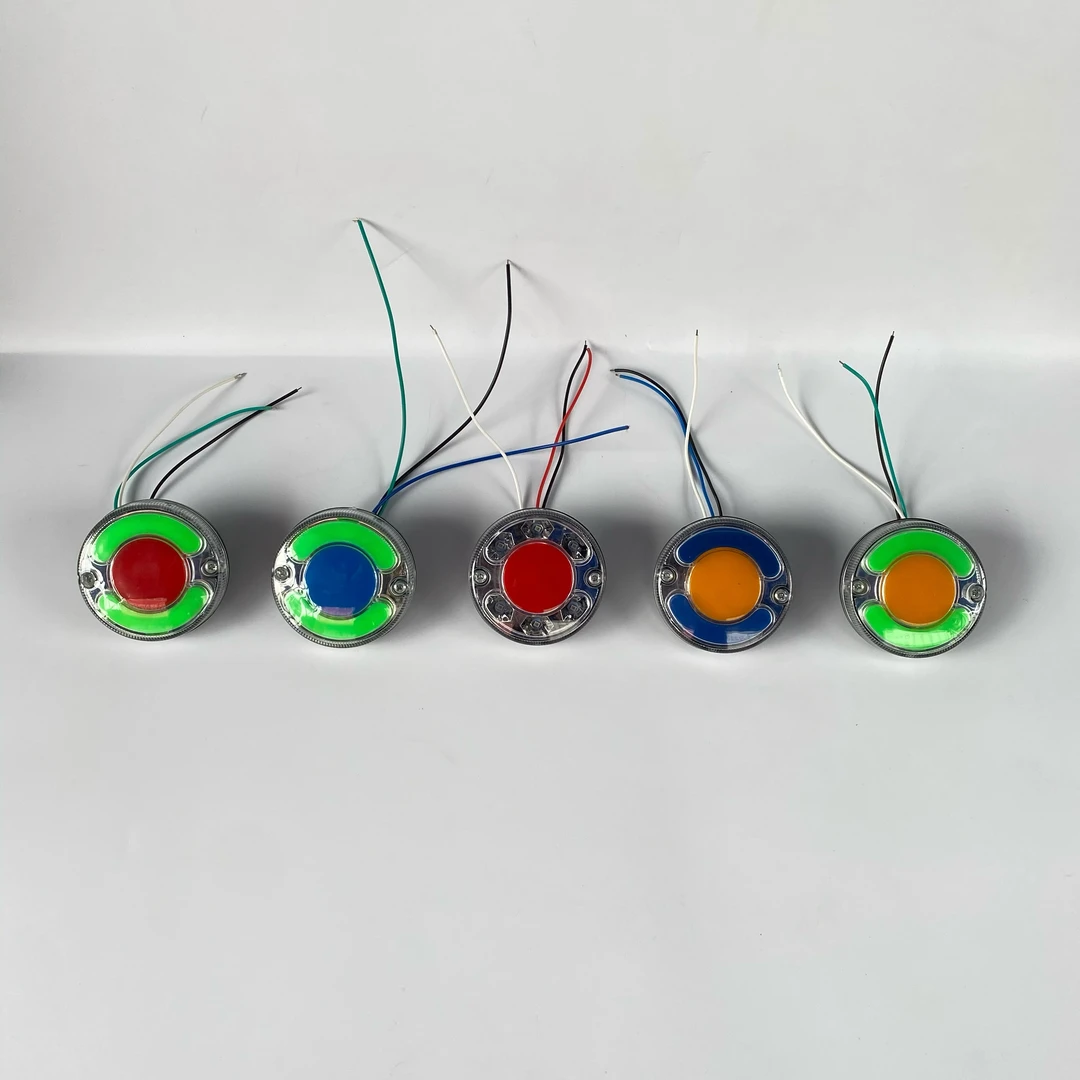 欧州重卡校车小车12V-24V通用导光超亮超强防水示宽灯