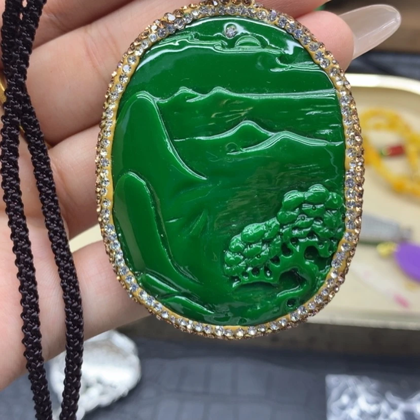 【闪购商品】翡翠颈饰未镶嵌吊坠
