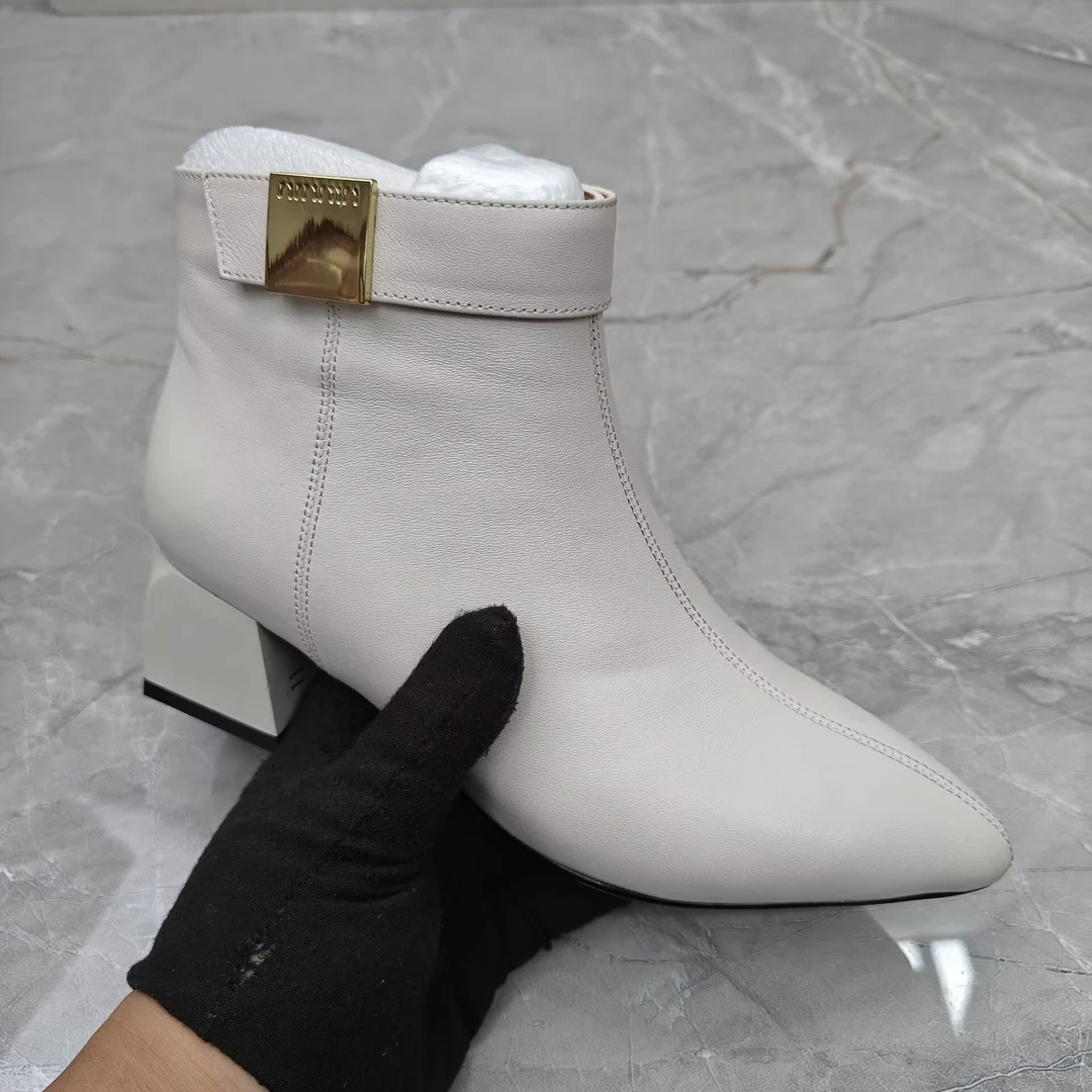 b（孤品）37-35码粗跟女靴(牛皮)33129