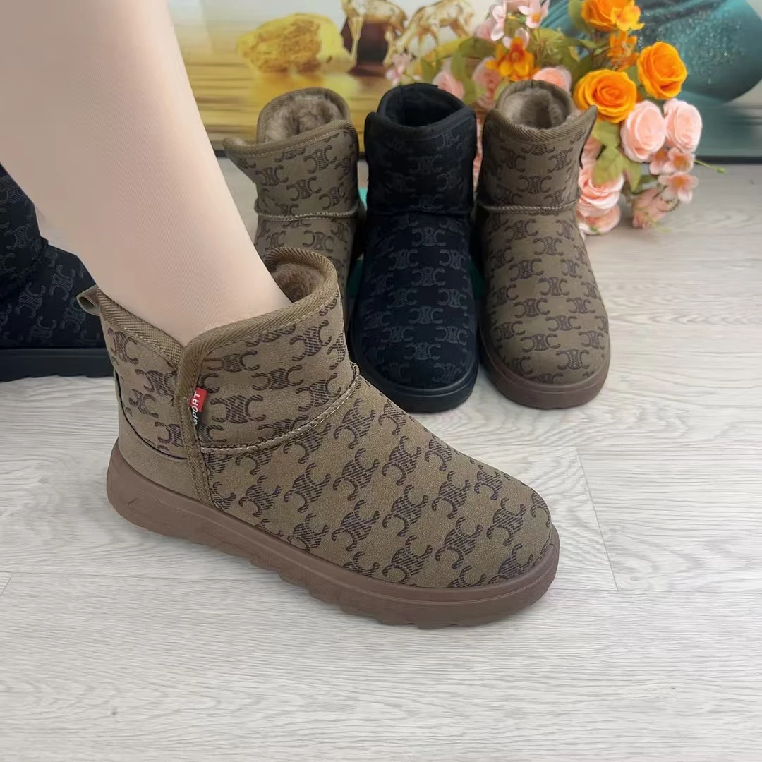 女2024新款冬季老北京布鞋加绒棉鞋防滑外穿雪地靴休闲时尚短靴子