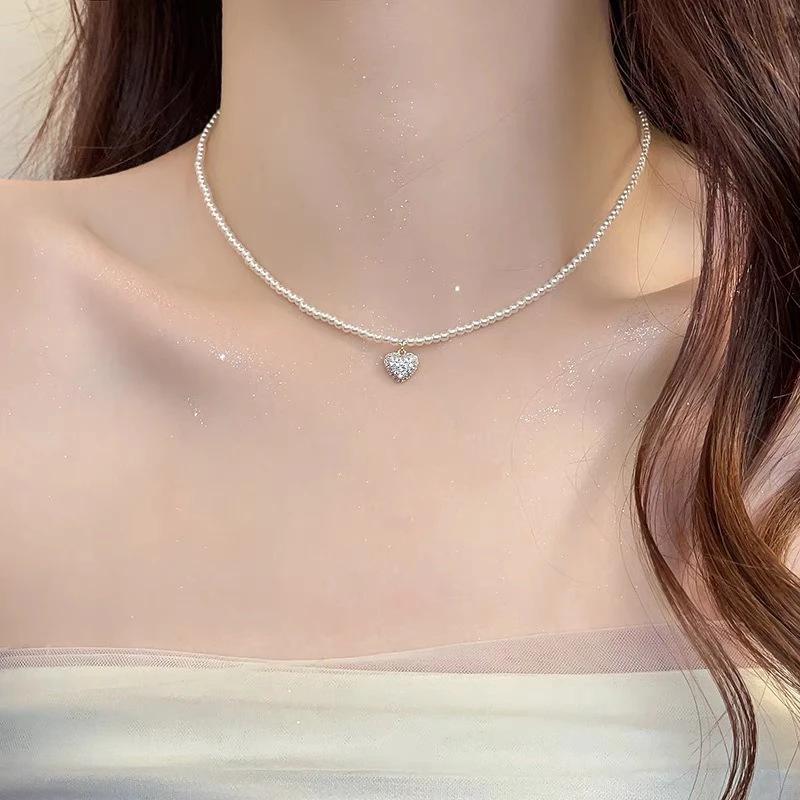 铜合金仿珍珠项链 轻奢珠珠高级感项链锁骨链女 满钻爱心吊坠