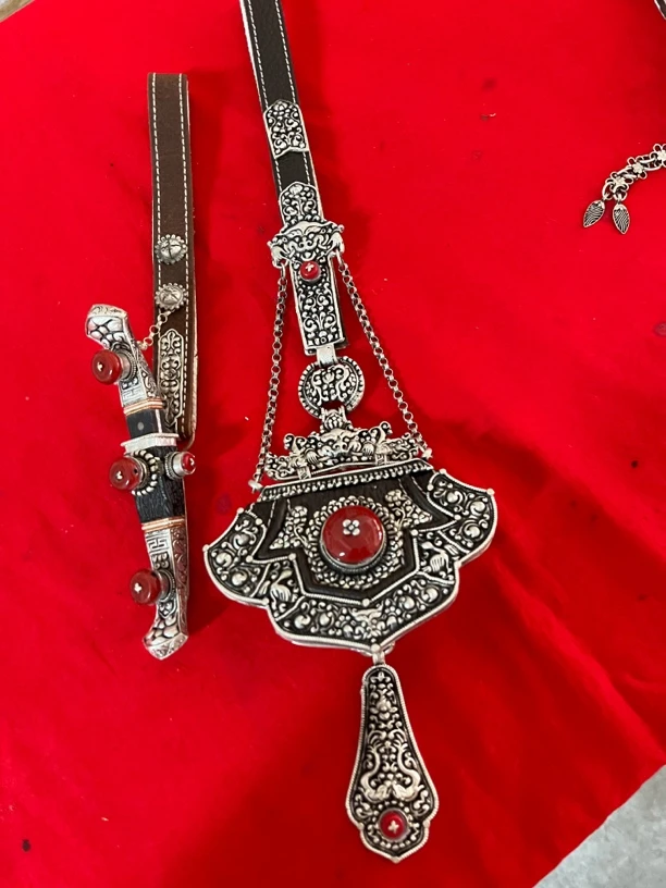 2025新款藏族藏式高端精品白铜加银复古不掉色男女同款原创配饰