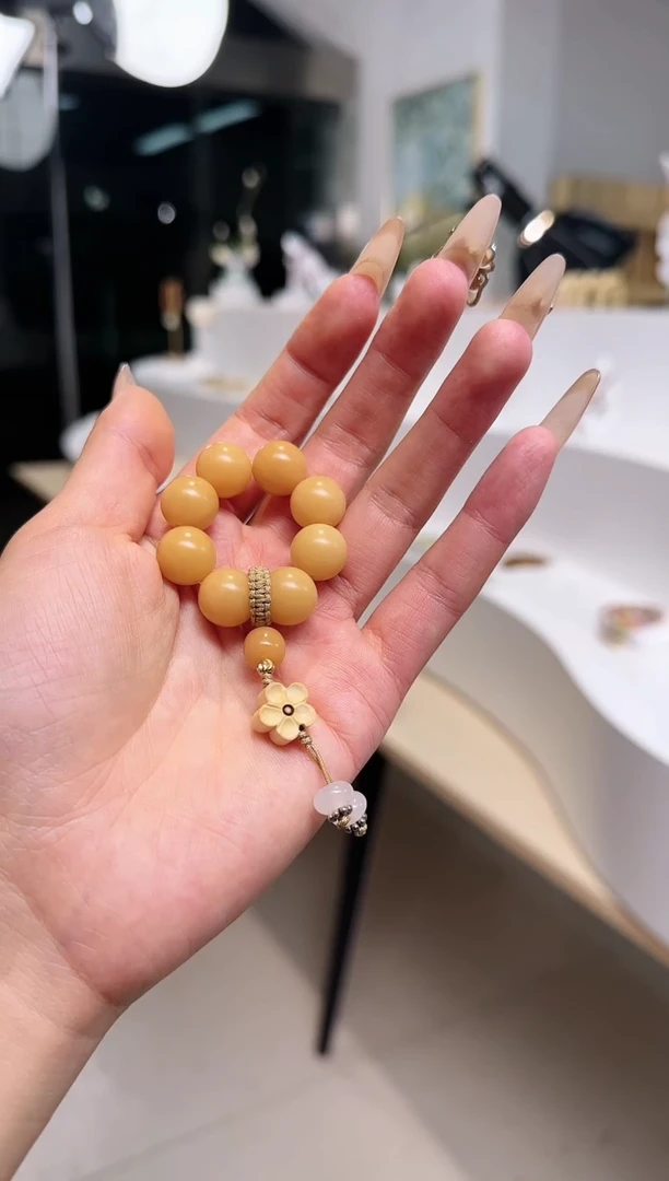 【闪购商品】菩提根/象牙果吊坠风化圆珠桃木花手捻13mm