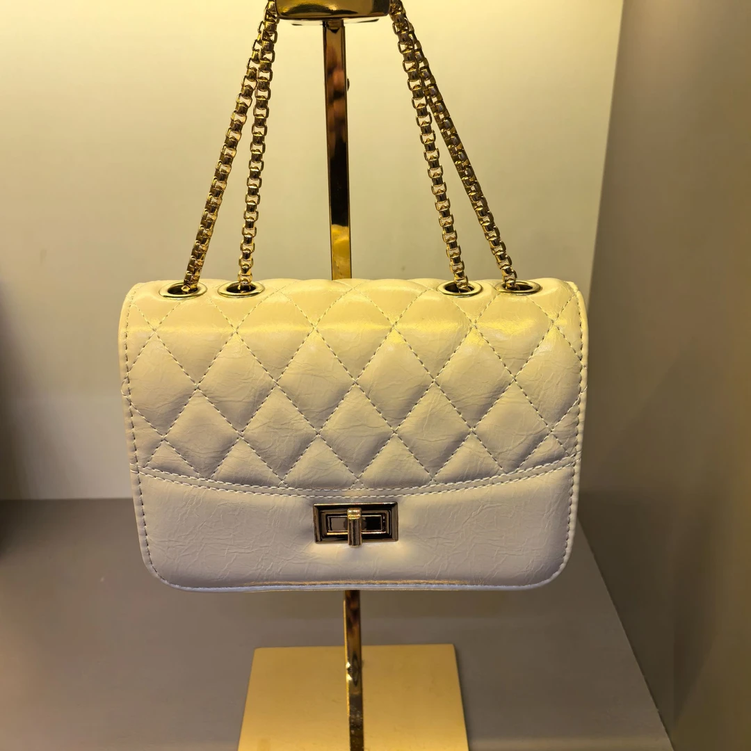 2024年经典时尚百搭单肩斜挎包266