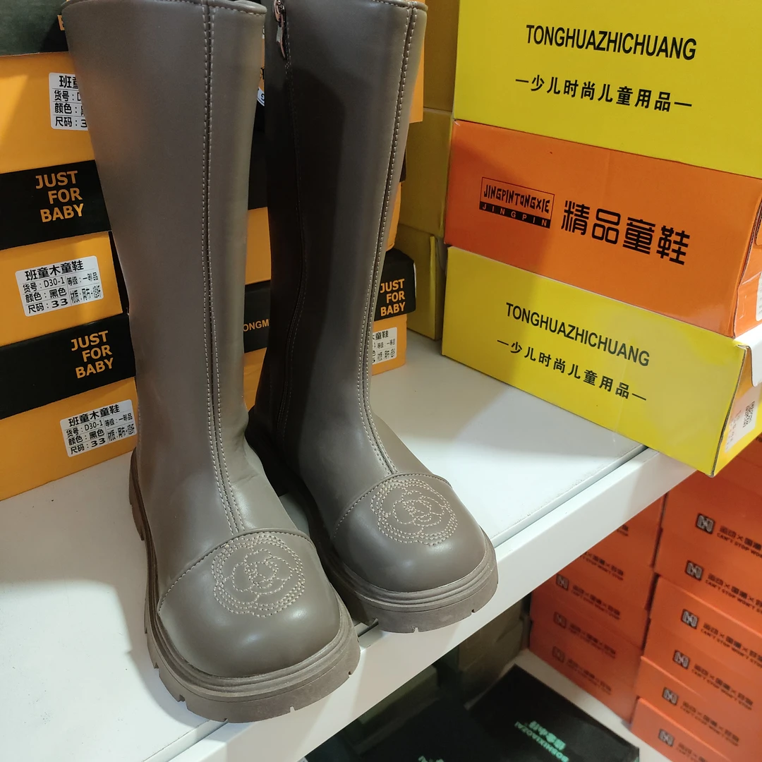 女童简约高筒二棉靴子马丁靴2024秋冬季女靴高质感软底D63