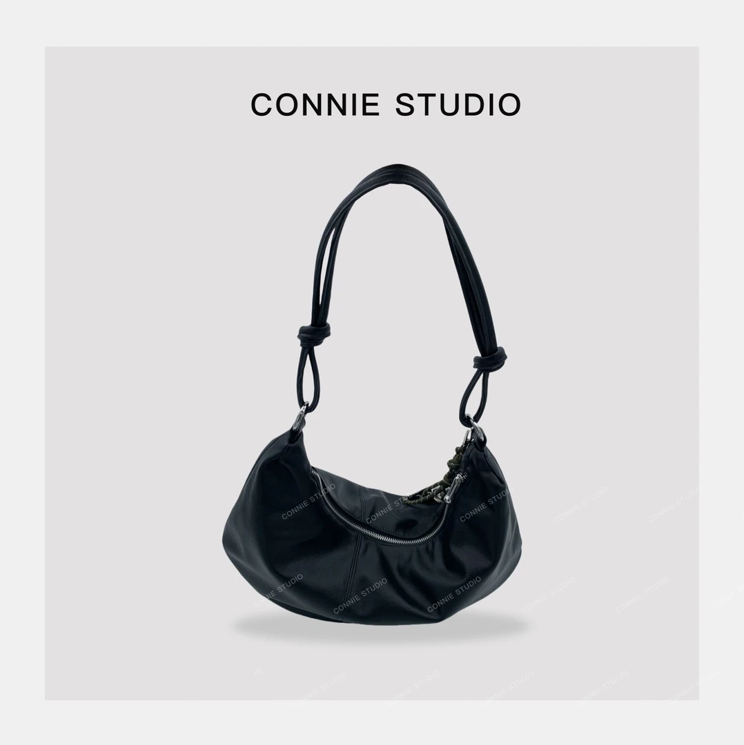 【康妮甄选】秋冬简约潮流轻奢百搭时尚气质斜跨包QYX-81288-黑色