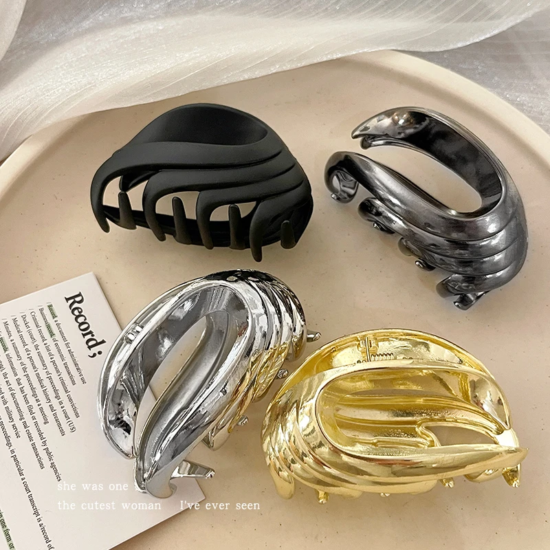 甜酷猫耳抓夹女早春新款金属清凉发卡后脑勺发抓盘发鲨鱼夹子饰品