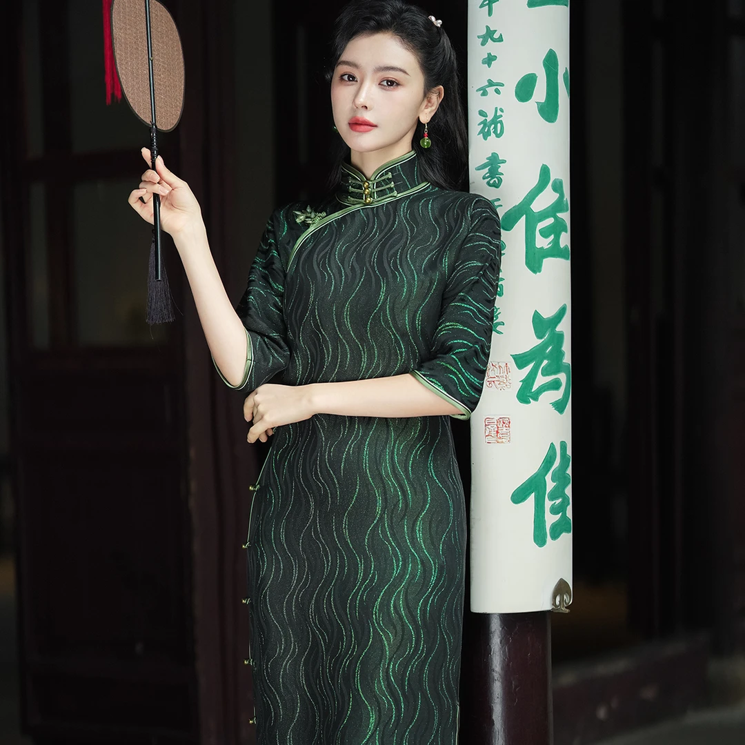 独坐幽篁长款古法平裁修身彩通正绢传统高端手工旗袍