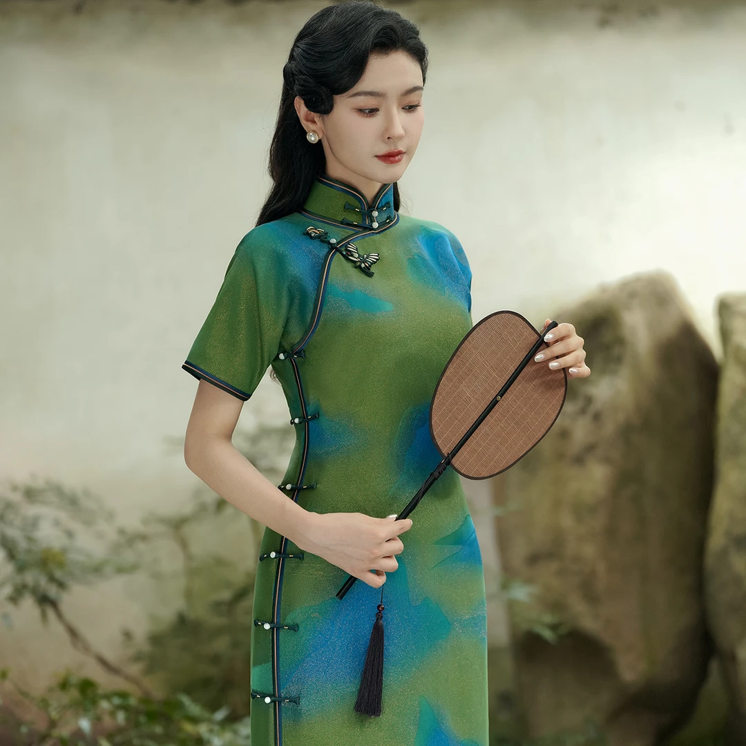 只此青绿长款古法平裁修身手绘正绢传统高端手工旗袍