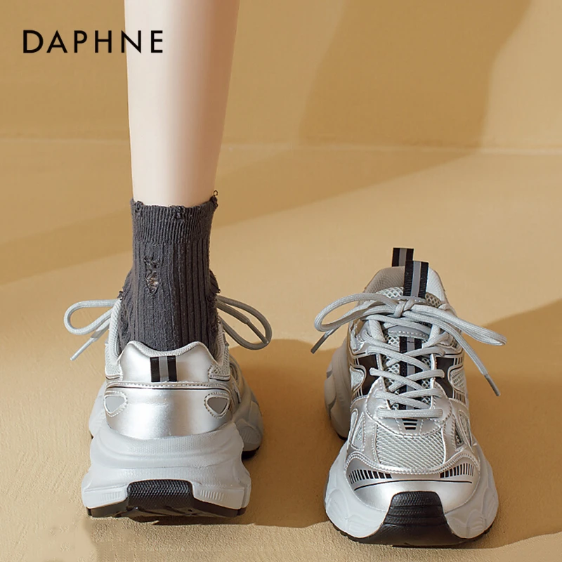 达芙妮小众银色老爹鞋女款2025爆款百搭春季跑步鞋厚底休闲运动鞋