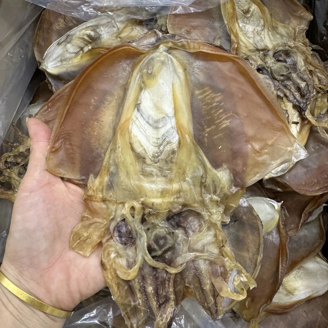 北海渔民自晒 淡干墨鱼干 目鱼干 新鲜炖汤炖粥滋补营养