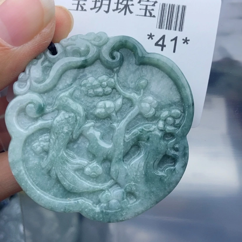 【闪购商品】翡翠颈饰未镶嵌