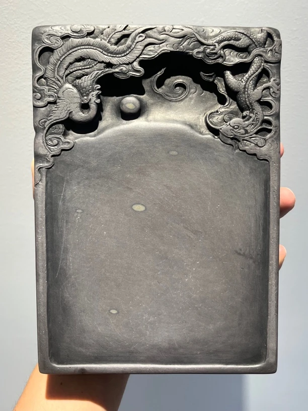 海外回流龙凤呈祥石眼端砚