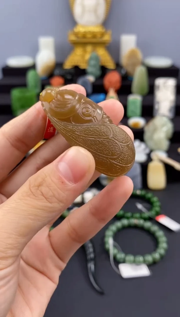 【闪购商品】和田玉-未镶嵌糖料蝉挂件