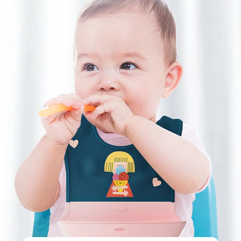 婴儿防水围嘴宝宝吃饭围兜辅食饭兜喂儿童硅胶超软口水兜