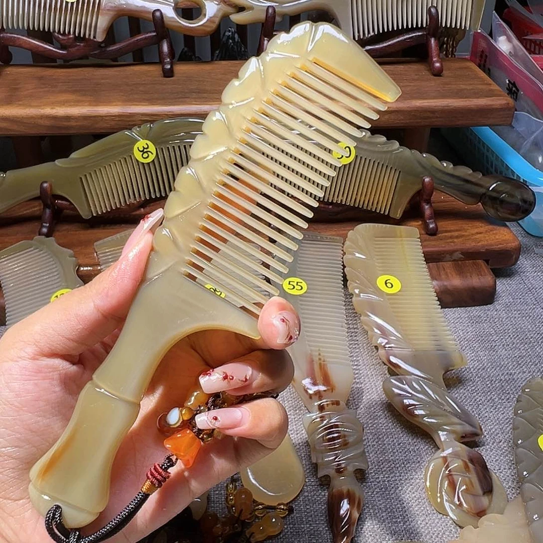 【闪购商品】012 枫叶牛角梳牛角梳