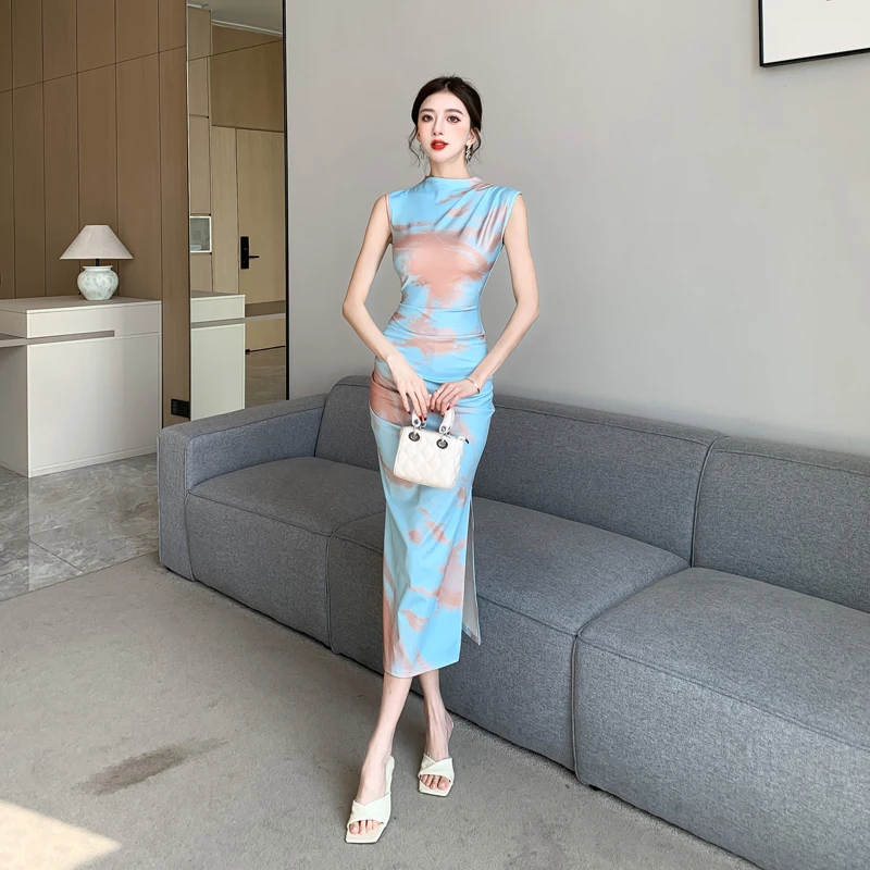法式轻晚礼服女高级感平时可穿年会无袖瘦腰褶皱开叉包臀连衣裙夏