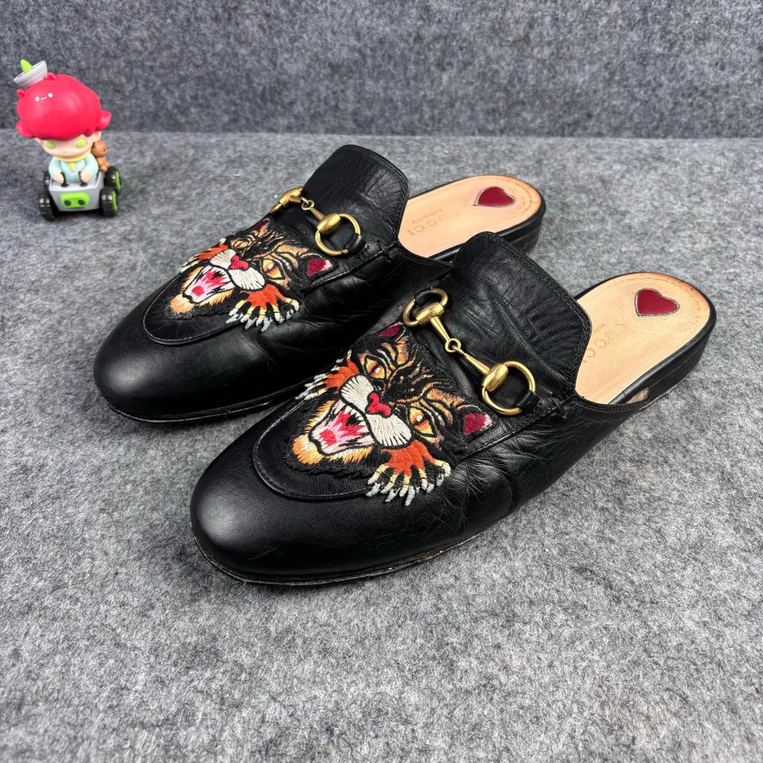 95新 GUCCI/古驰 虎头刺绣半拖 37码 YLP1305