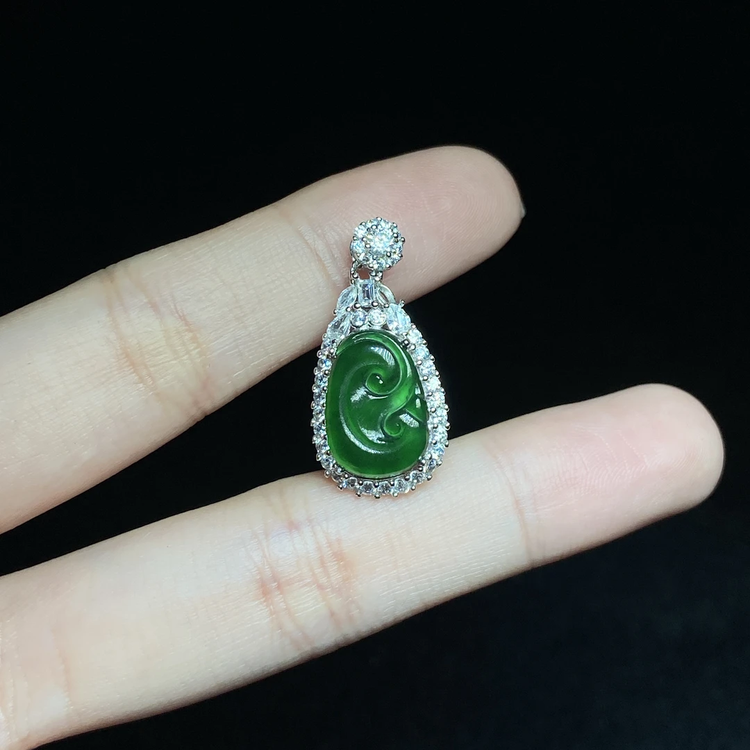 【小北好物】s925银翡翠吊坠约10*14mm【多样性发一件】QH220X46