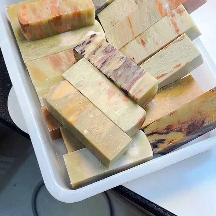 青田石印石国***堂今天早上在