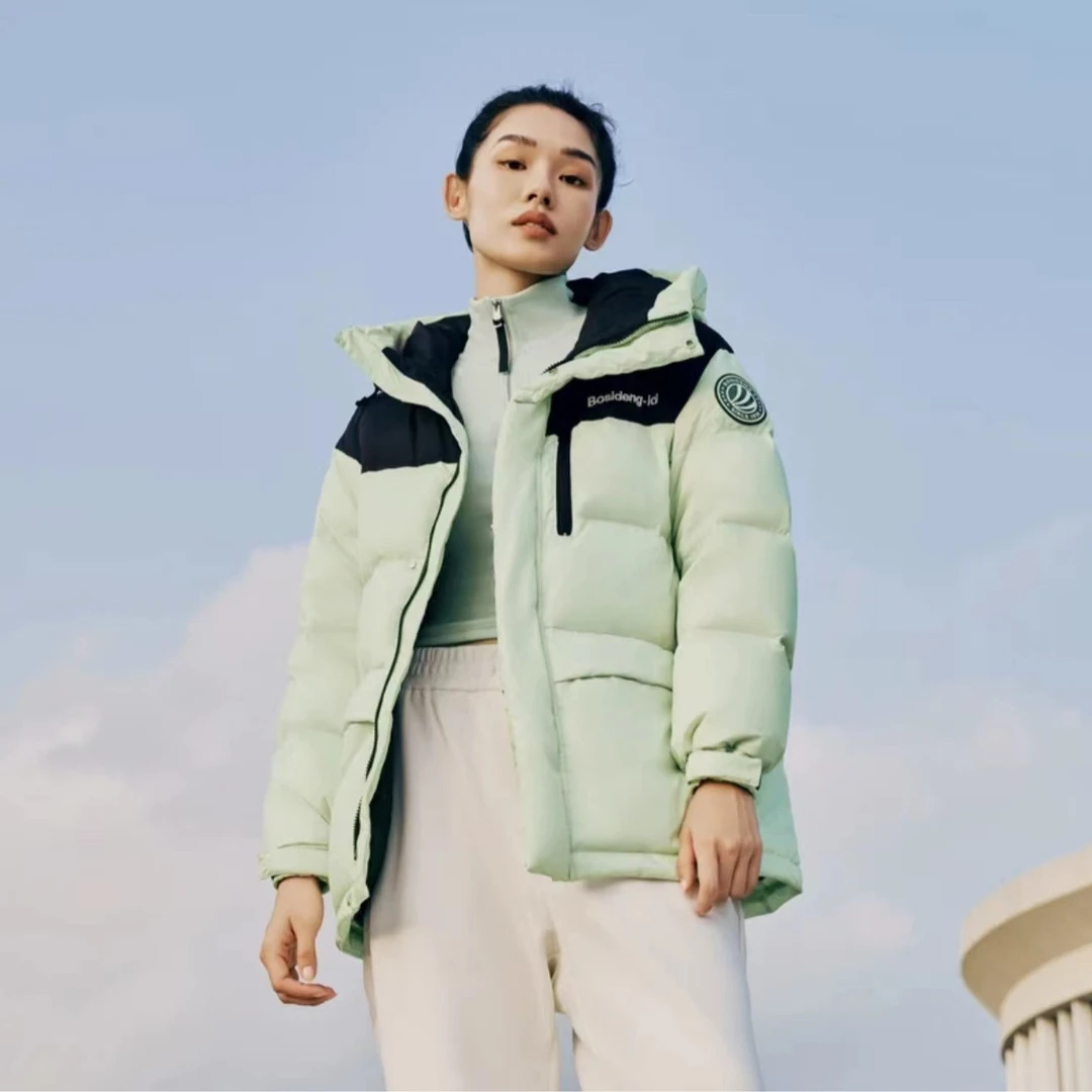 波司登冬季新款运动撞色户外连帽保暖羽绒服B30143340