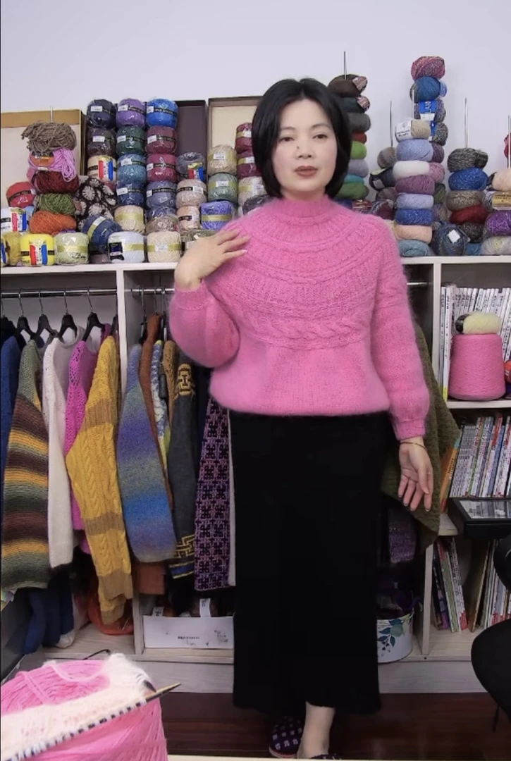 建美手工坊【粉色回忆】精梳全毛马海线（材料包非成品