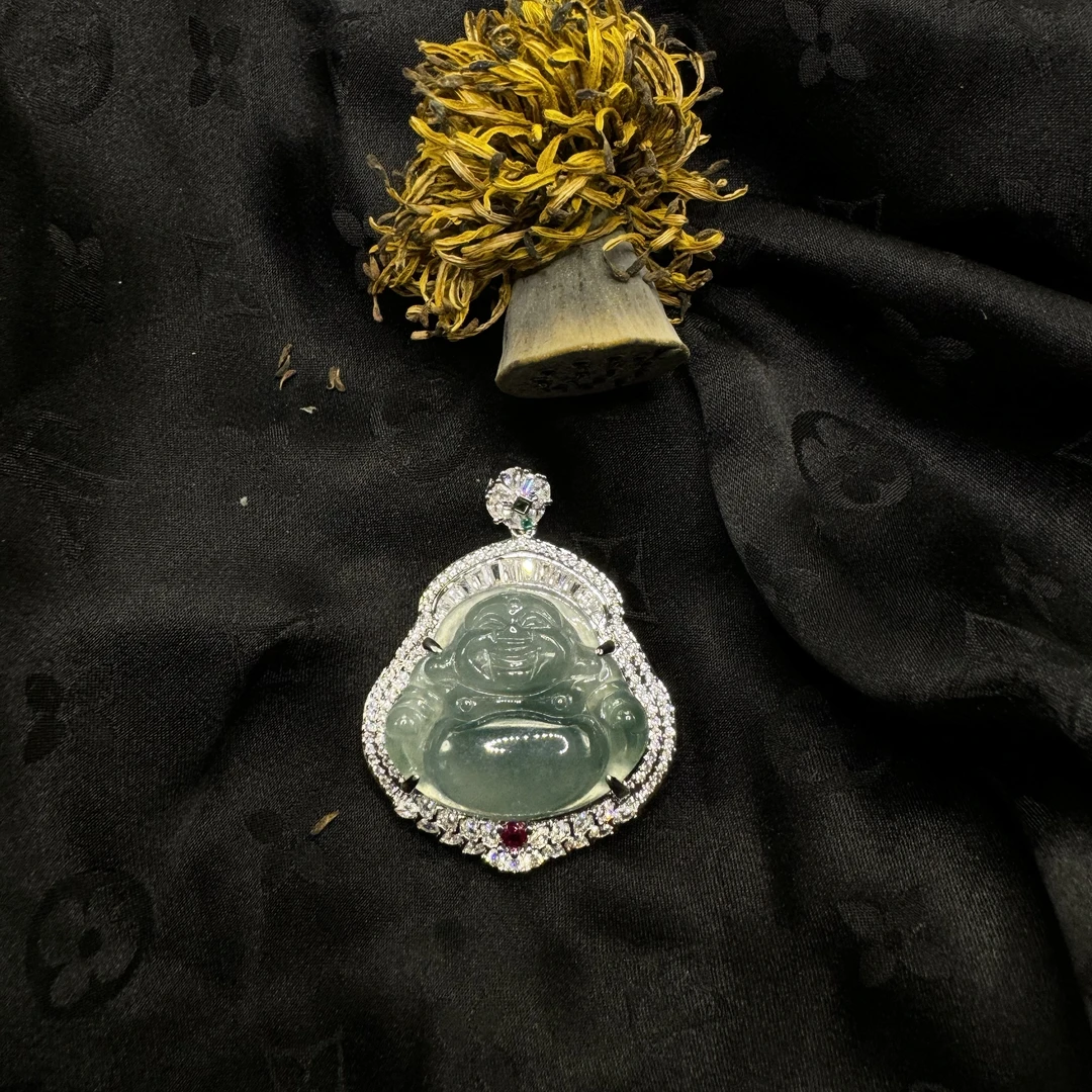 【玉合缘】天然保真翡翠大佛公吊坠 8286