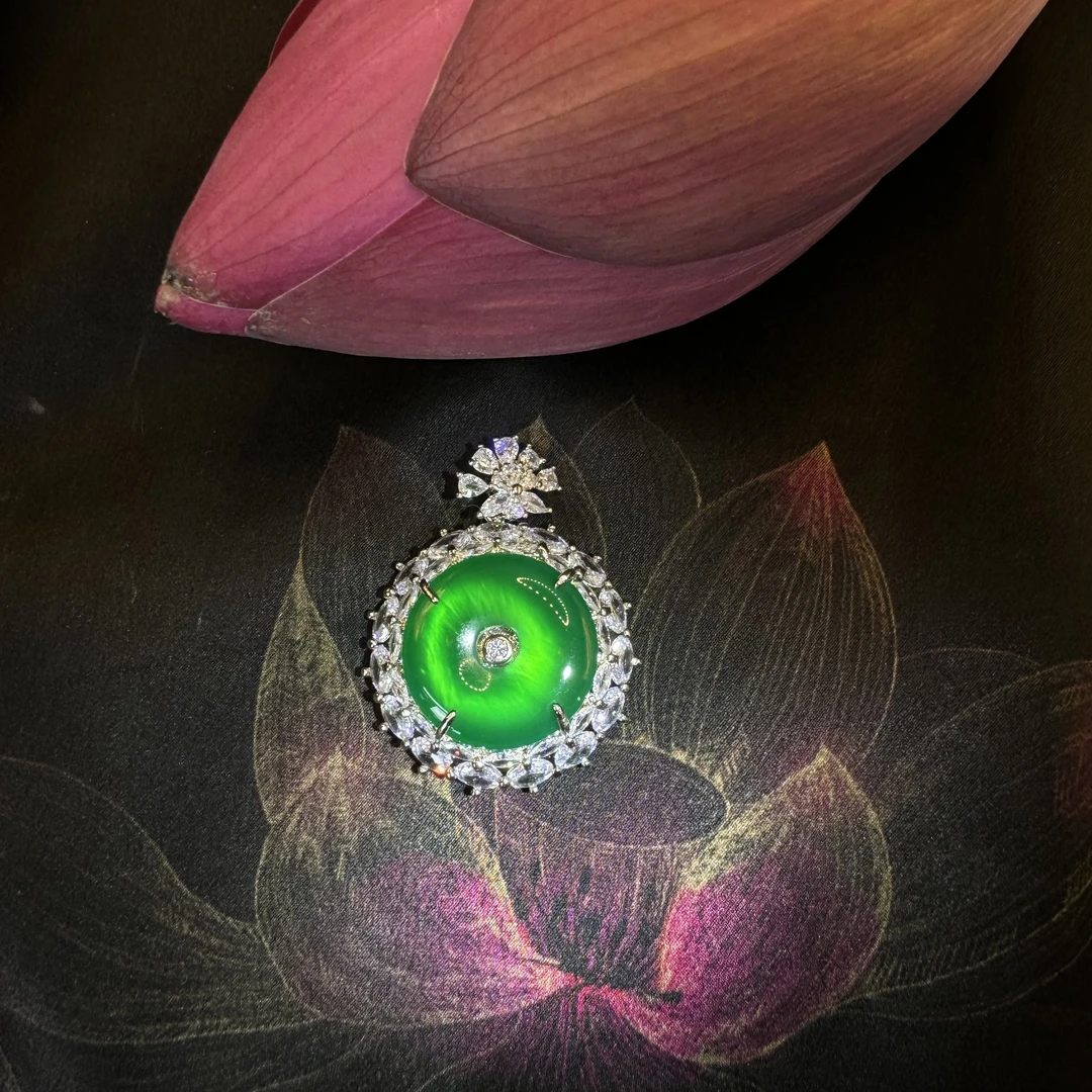 【玉合缘优选】精美祖母绿色平安扣吊坠同款挂件新中式国风-8056