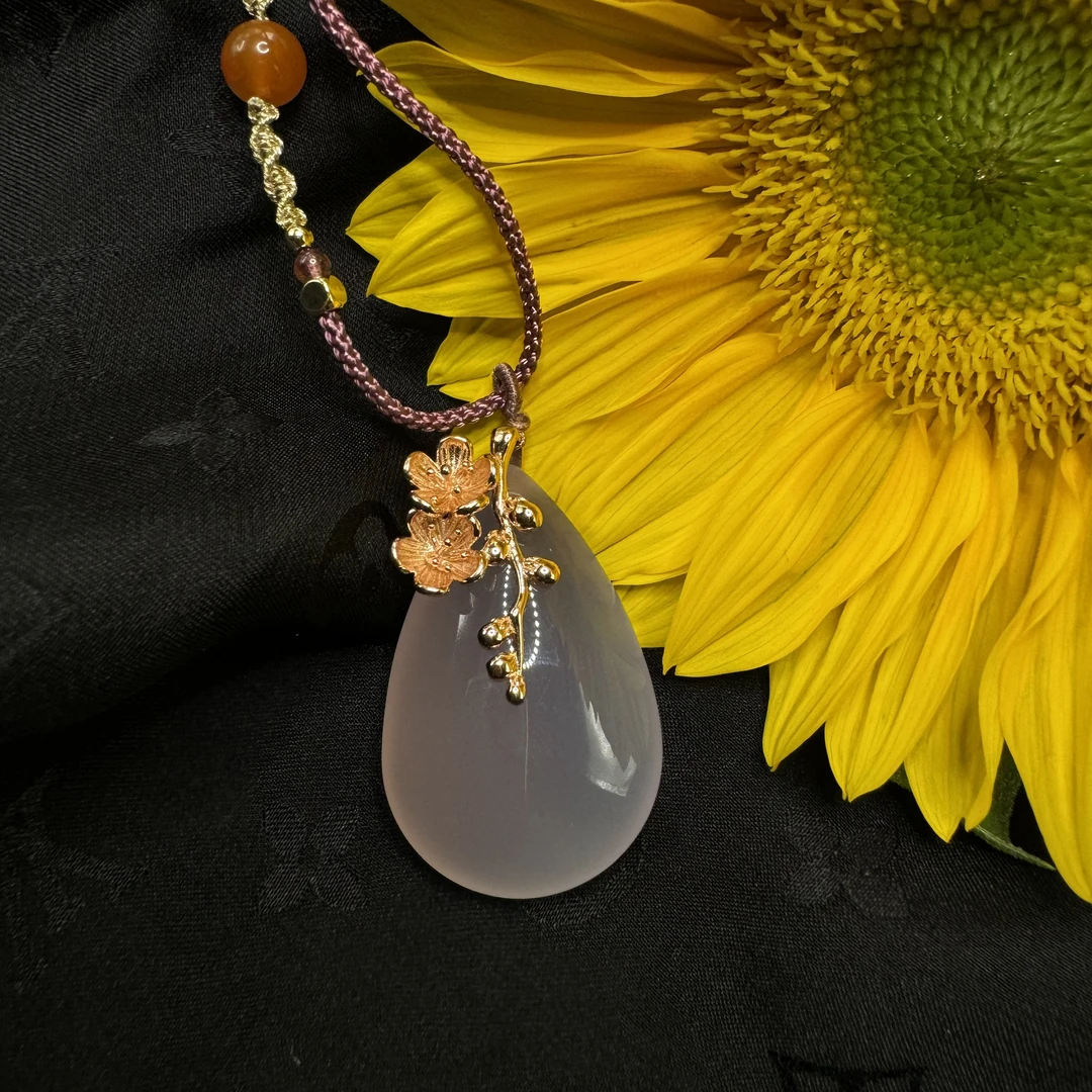 【玉合缘优选】天然玛瑙玉髓水滴形吊坠含手工编制绳8084