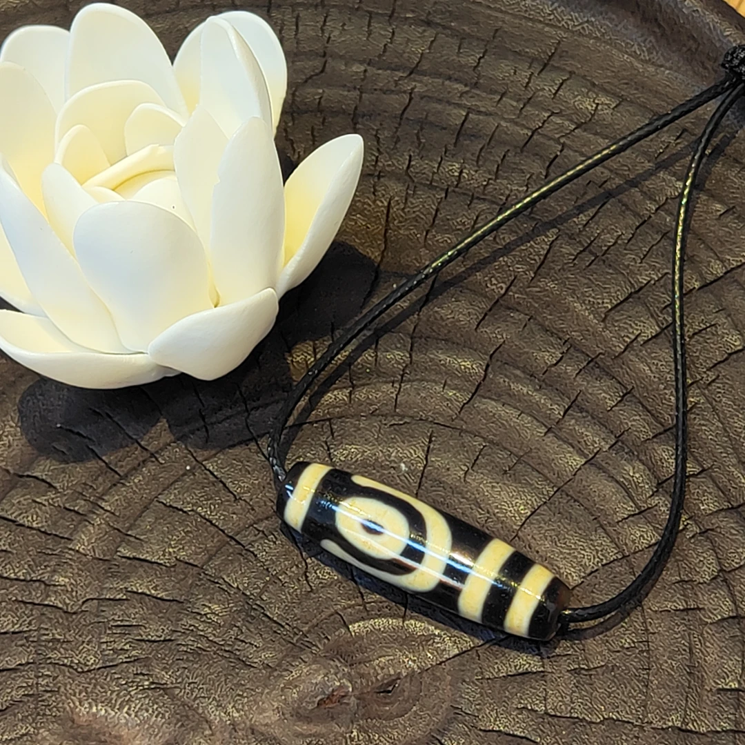 壹加火火|原创设计玛瑙上肯二眼锁骨链多样性发其一