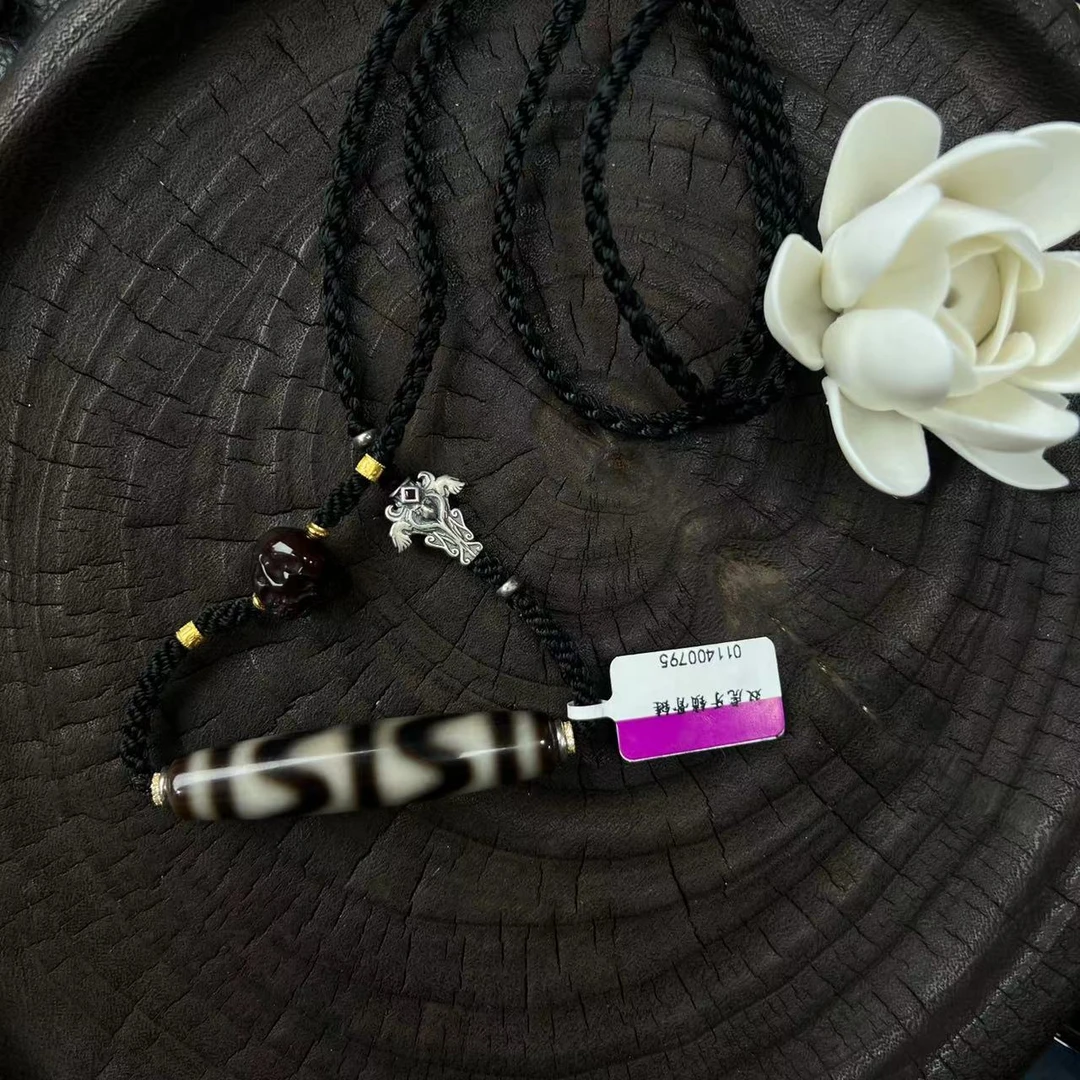 壹加火火|良品双牙牙玛瑙锁骨链