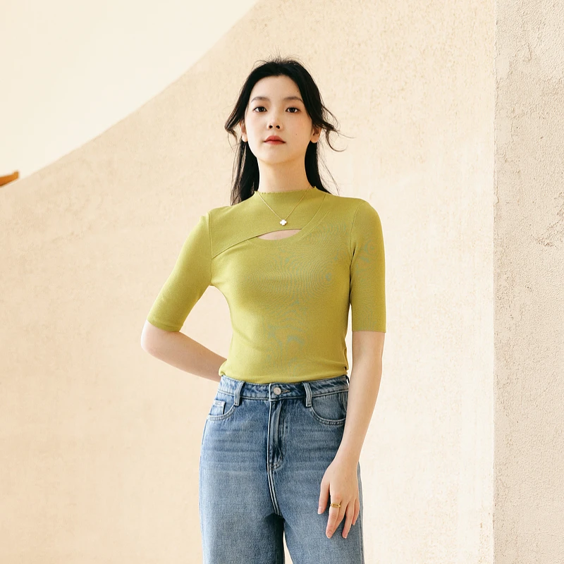 婉甸黄绿色中袖毛织套头衫1233W06RS2