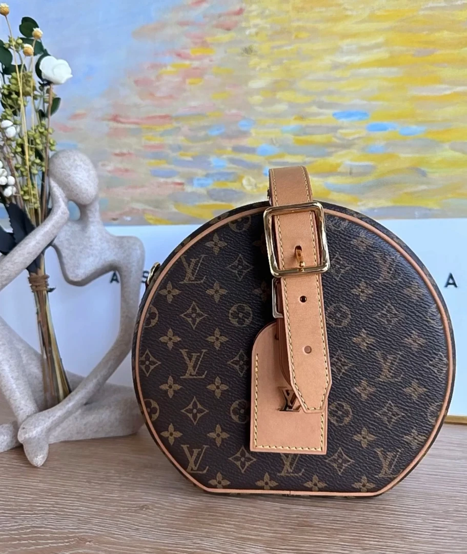 95新 LouisVuitton/路易威登 GGS丨硬圆饼中号老花芯片/67440529