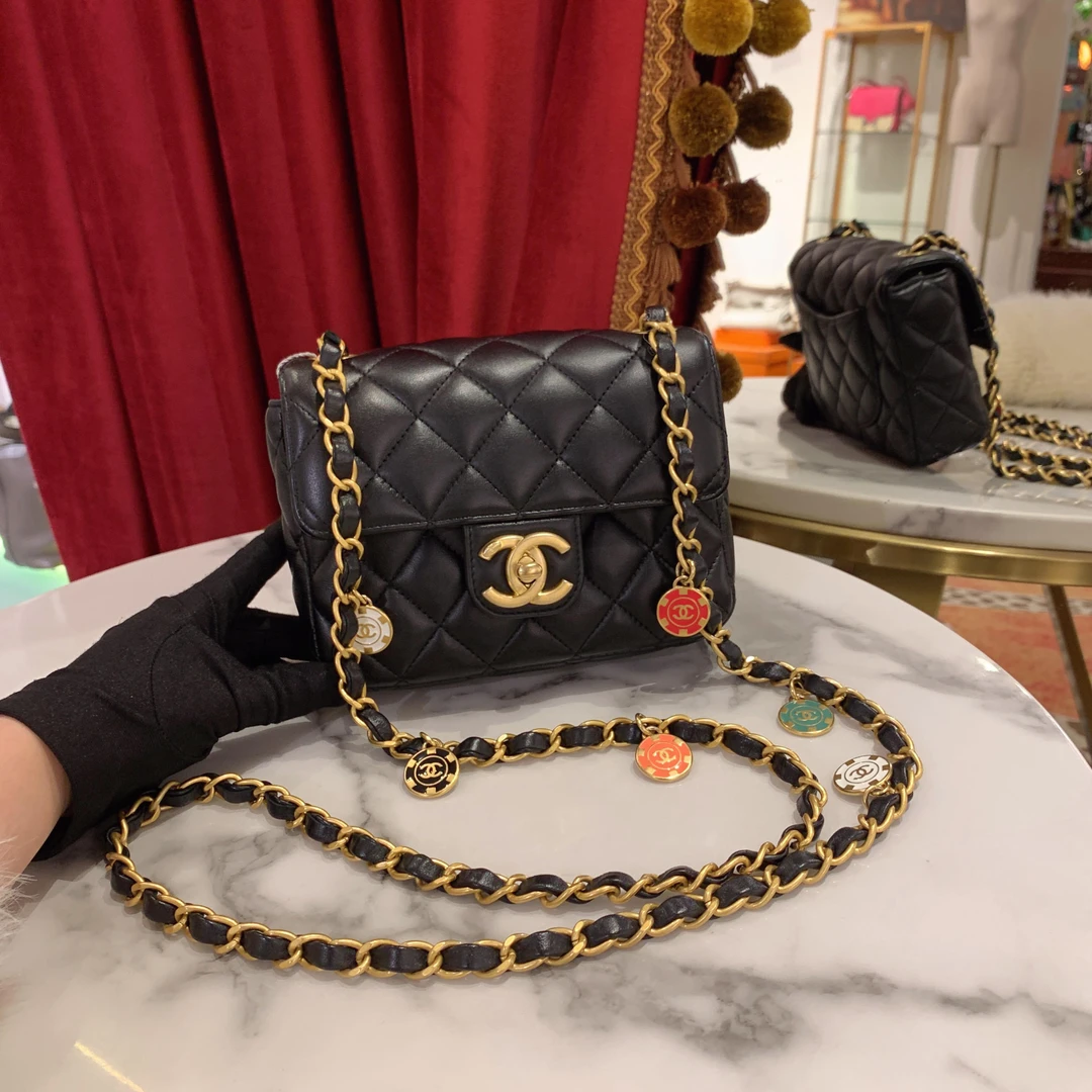 95新 Chanel/香奈儿 GGS丨23C徽章链条黑金方胖芯片 41832018