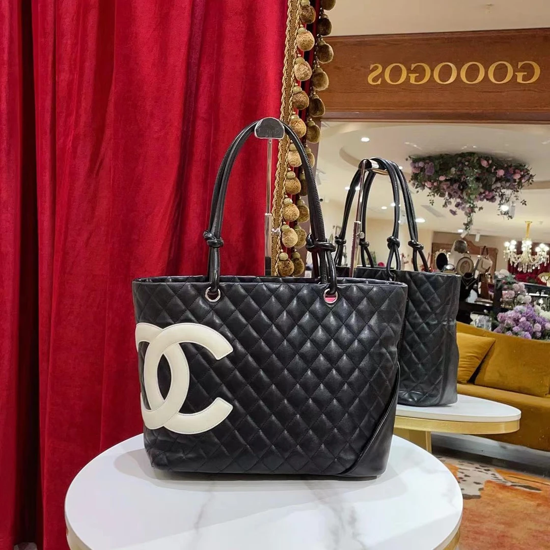95新 Chanel/香奈儿 GGS丨康鹏菜篮子大号黑白拼银扣43859140