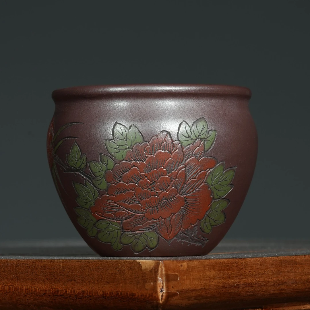 宜兴原矿深井紫泥刻绘牡丹紫砂手工主人杯容量220CC