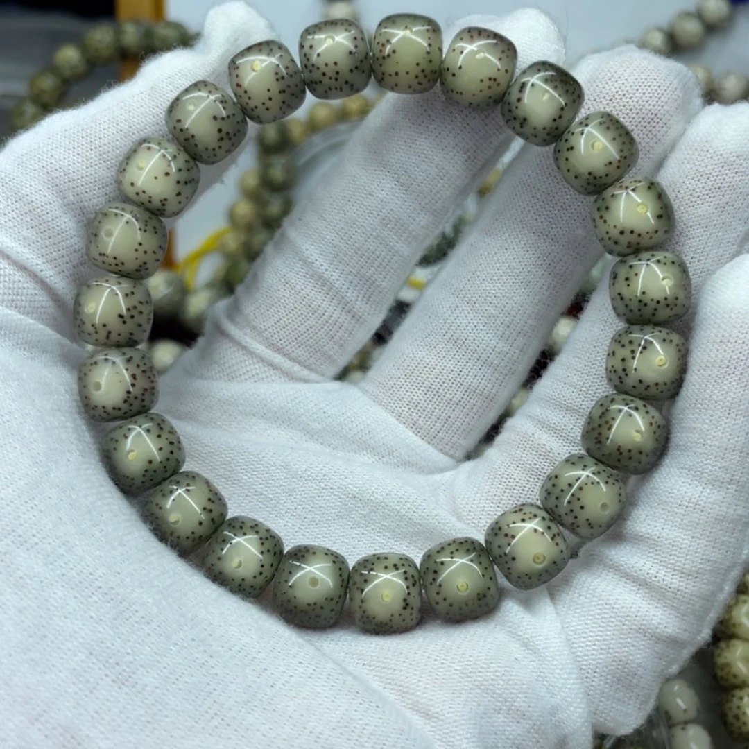 【闪购商品】星月菩提吊坠莫*10-9.071