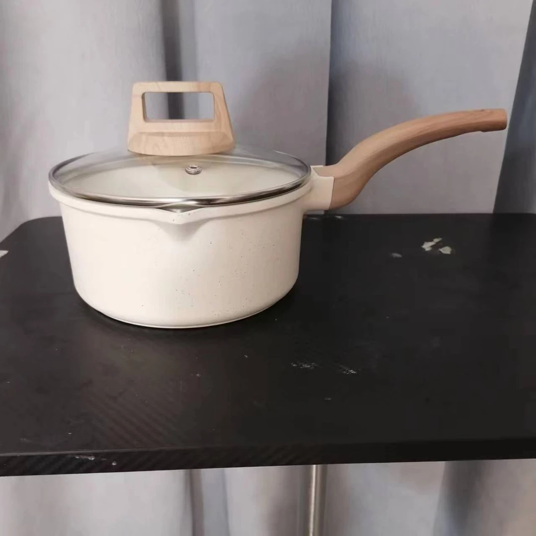 18cm麦饭石奶锅（带盖）