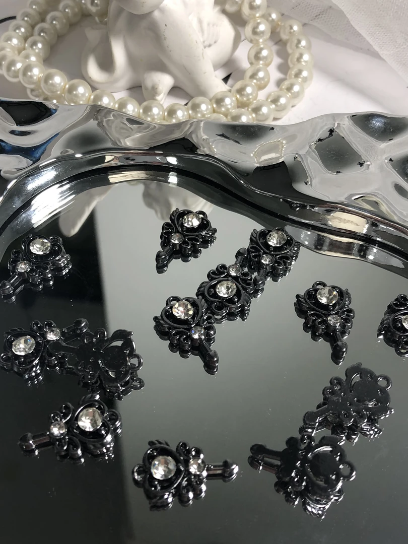 雨宝严选· DIY P286 魔法棒爱心翅膀黑白仙女单吊铜合金吊坠